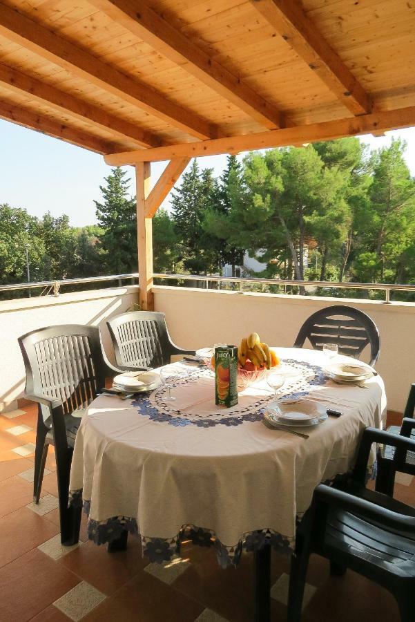 Villa Daria Pakoštane Exterior foto